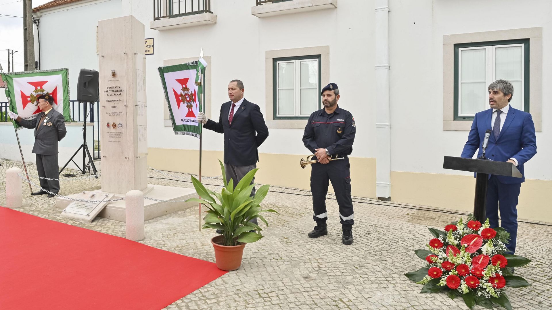 Monumento de Homenagem aos Combatentes